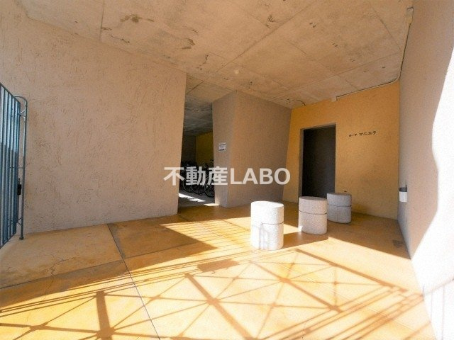 カーサマニエラのエントランス