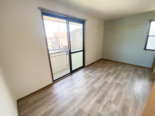 ニューリバーサイド八尾南Ｄ の居間・リビング