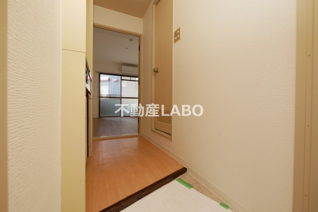 ミタカホーム８番の玄関