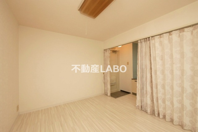 ミタカホーム7番の内装