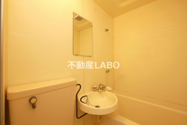 ミタカホーム7番の洗面所