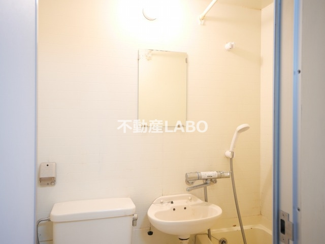 平野西シャルマンの洗面所