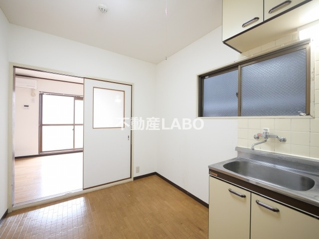 平野西シャルマンの居間・リビング