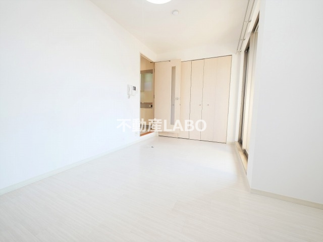 ラシーヌ喜連の居間・リビング