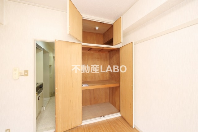 T・Hビルの収納