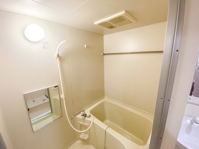 マ・メゾン加美の浴室