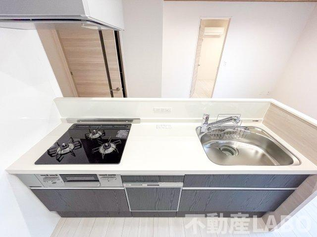 スペチアーレ平野西のキッチン