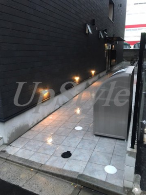 【エントランス】 | ローレル三ノ輪