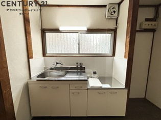 南武庫之荘９丁目戸建のキッチン