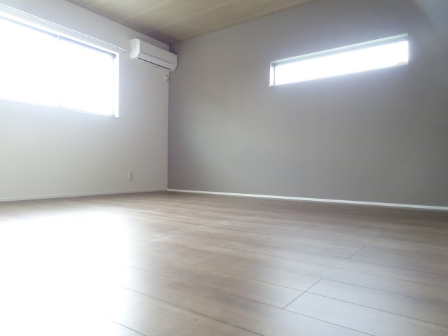 Bird Garden Ogaki Northwestの内装