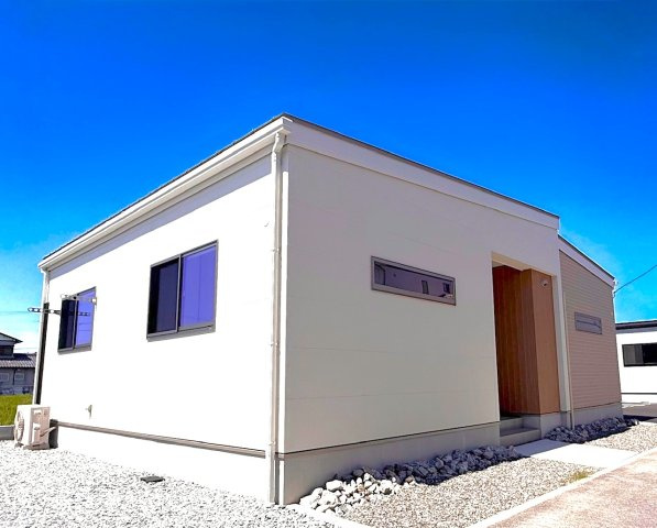 Bird Garden Ogaki Northwestの外観