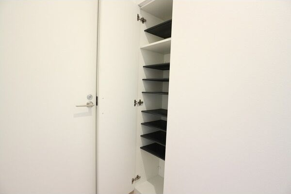 GRANDTIC Waltzの玄関