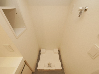 【設備】 | クロスレジデンス阿波座 | 洗濯置き場です