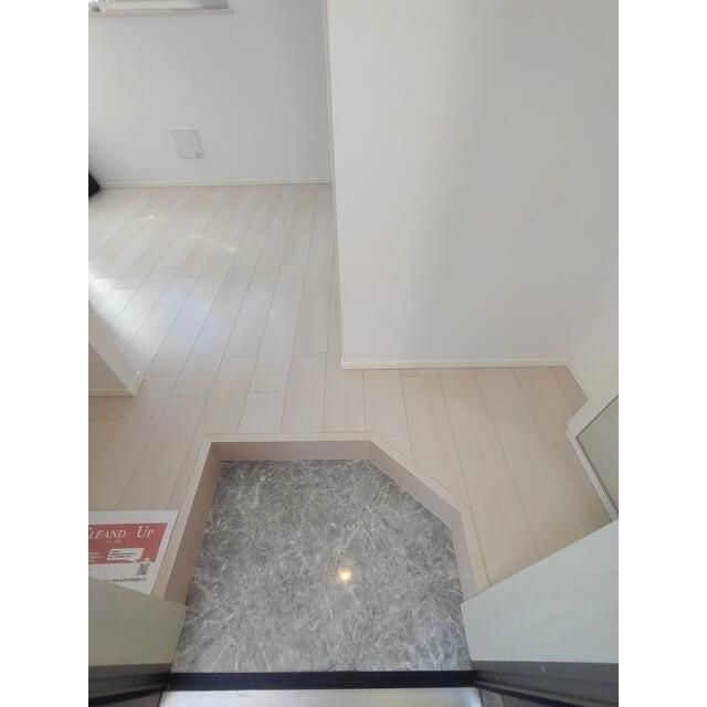 ａｖｅｎｉｒ　赤羽の玄関