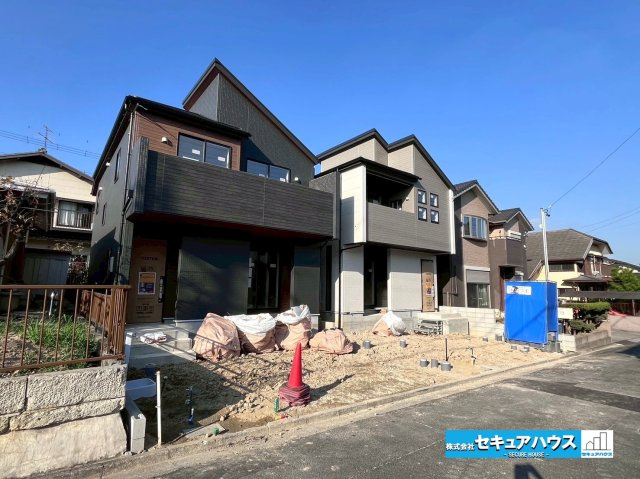 【今からご案内可能】知多市八幡字深山口 全2棟の外観|事前予約にて現地ご見学いただけます！お気軽にお問い合わせください♪
■株式会社　セキュアハウス■
住宅ローンに強く、知識、経験豊富なスタッフ在籍
お客様に寄り添い、ご成約後もサポート致します。