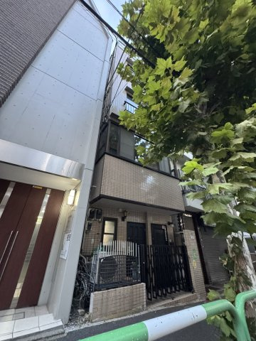 上池袋1丁目マンションのエントランス
