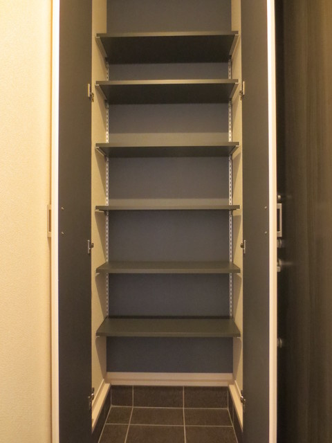 アイネ　ブリュの玄関|★シューズクローク★