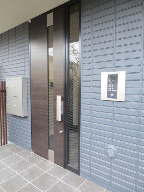 アイネ　ブリュのセキュリティ|★オートロック付きです★