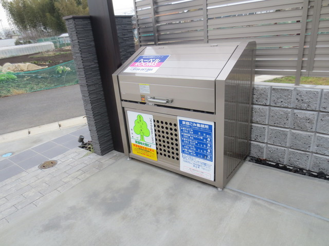 アイネ　ブリュのその他共用部分|★敷地内ゴミストッカー★