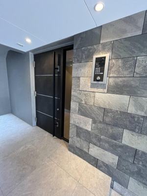 【エントランス】 | ＣＯＣＯＣＵＢＥ北千住Ⅱ