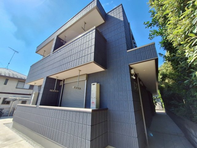 ドゥジエム　イブキの外観