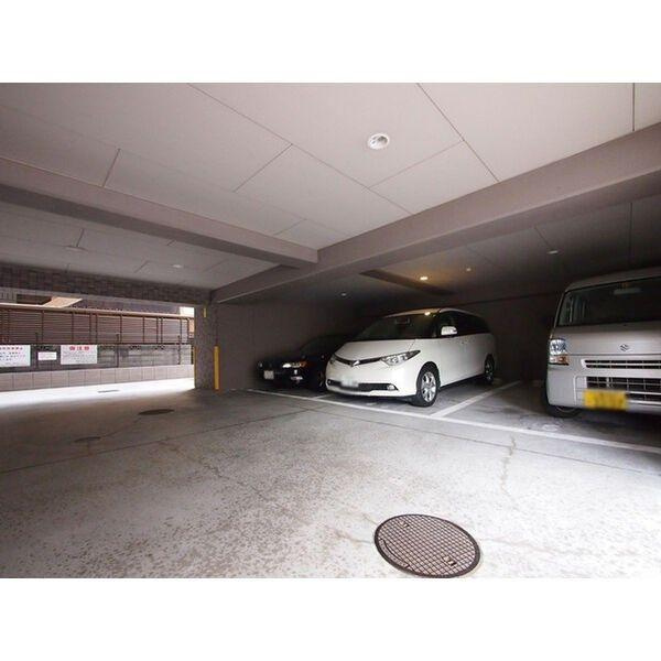 ウェステリア西大須　名古屋市賃貸　仲介手数料無料の駐車場