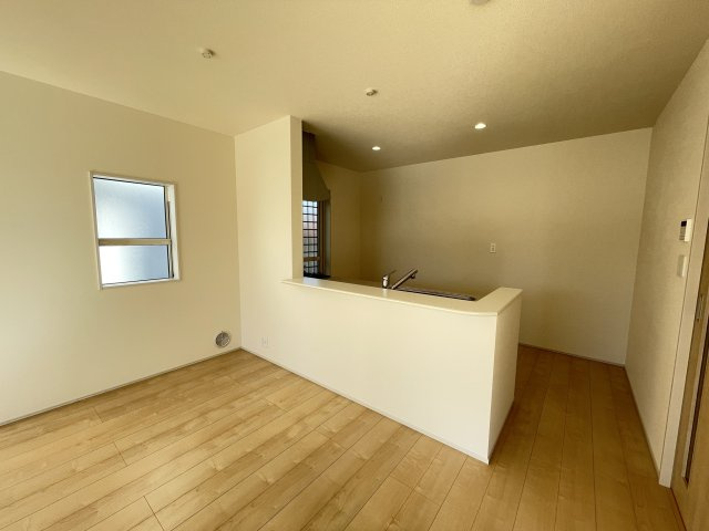 新築戸建・建売　太田第14下田島町　Livele Garden　全8棟のキッチン