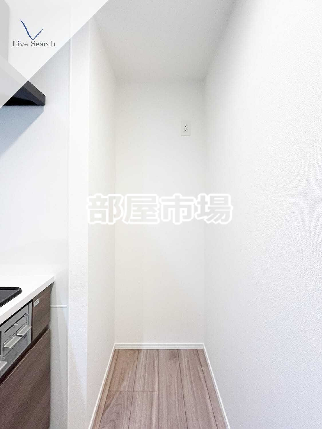 S-RESIDENCE浅草diverseのキッチン|冷蔵庫置場