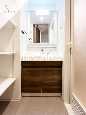 S-RESIDENCE浅草diverseの洗面所