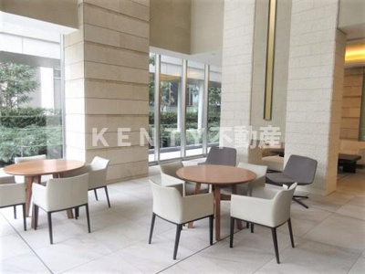 【ロビー】 | プライムパークス品川シーサイド ザ・タワー | 清潔なロビーです