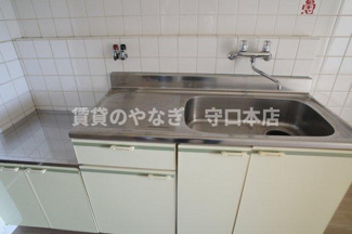 【キッチン】 | サンクレセント守口 | 広々流し台でお料理しやすい！