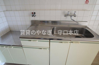 【キッチン】 | サンクレセント守口 | 広々流し台でお料理しやすい！