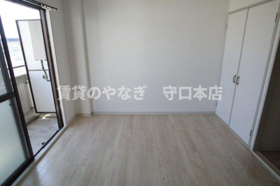 【洋室】 | サンクレセント守口 | 明るい洋室です