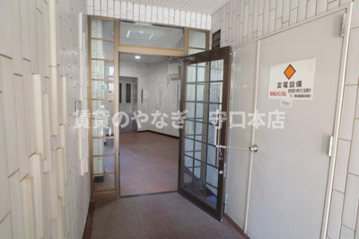 【エントランス】 | サンクレセント守口 | 落ち着いたエントランスです