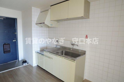 【キッチン】 | サンクレセント守口 | キッチンでお料理をお楽しみください