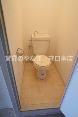 【トイレ】 | サンクレセント守口 | 落ち着いた色調のトイレです