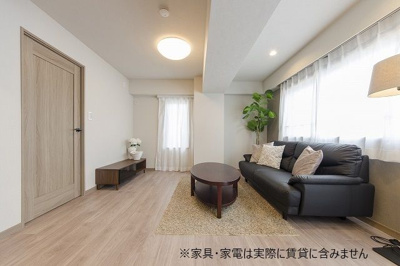 【居間・リビング】 | ライオンズマンション王子第５ | 14.6帖のゆったりとしたリビングです