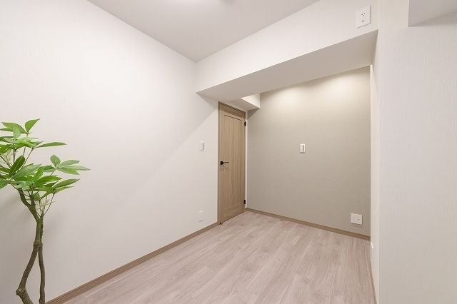 【その他】 | ライオンズマンション王子第５ | フローリングの使いやすい洋室です