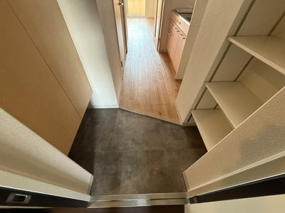 【玄関】 | セレニテ高槻