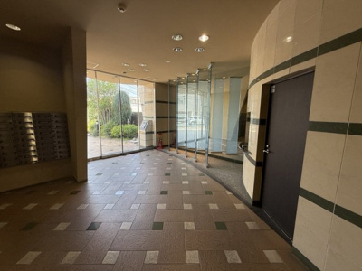 【ロビー】 | セレニテ高槻