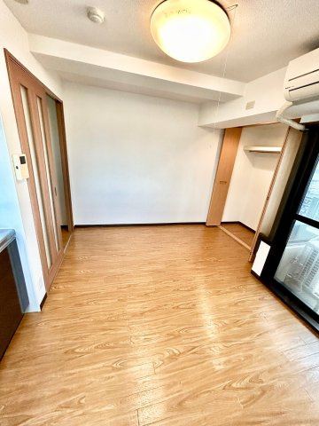 REBANGA江坂APの居間・リビング