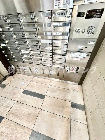 ルーエ江坂のその他共用部分|宅配BOX付き