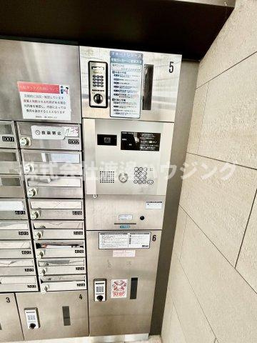 ルーエ江坂のセキュリティ|オートロックで安心