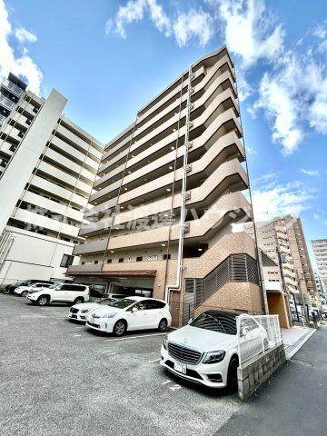 ルーエ江坂の外観