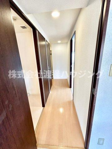 ルーエ江坂の内装