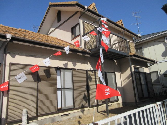 中古戸建　熊谷市押切2653-124（リフォーム住宅）の前面道路含む現地写真