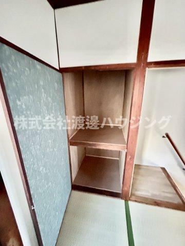 八尾市東山本新町６丁目のテラスの収納