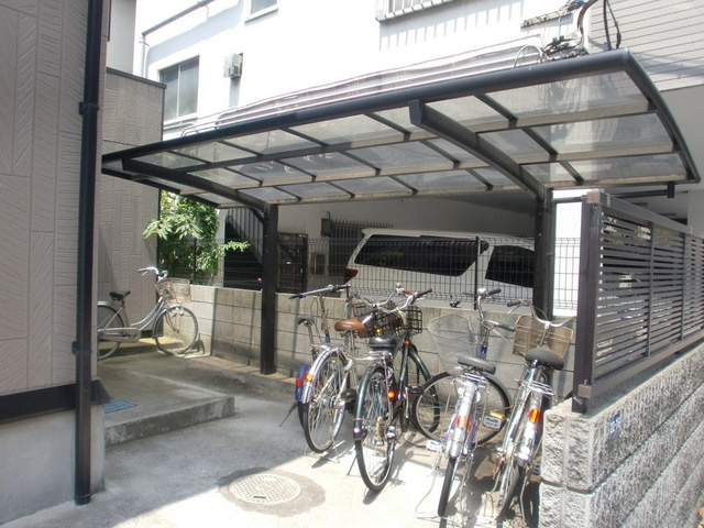 ヴェルドミールのその他共用部分|屋根付き自転車駐輪場
