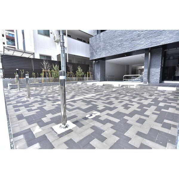 アドバンス天王寺南パキラのロビー