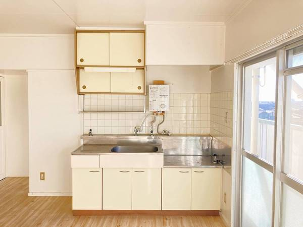 ビレッジハウス足利朝倉1号棟のキッチン|ビレッジハウスの同一物件・同一タイプの間取りの写真です